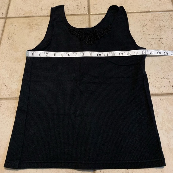 Vintage Carroll Reed Black Ribbed Tank Top Camisole Lace Floral Appliqué L/G - Picture 5 of 6